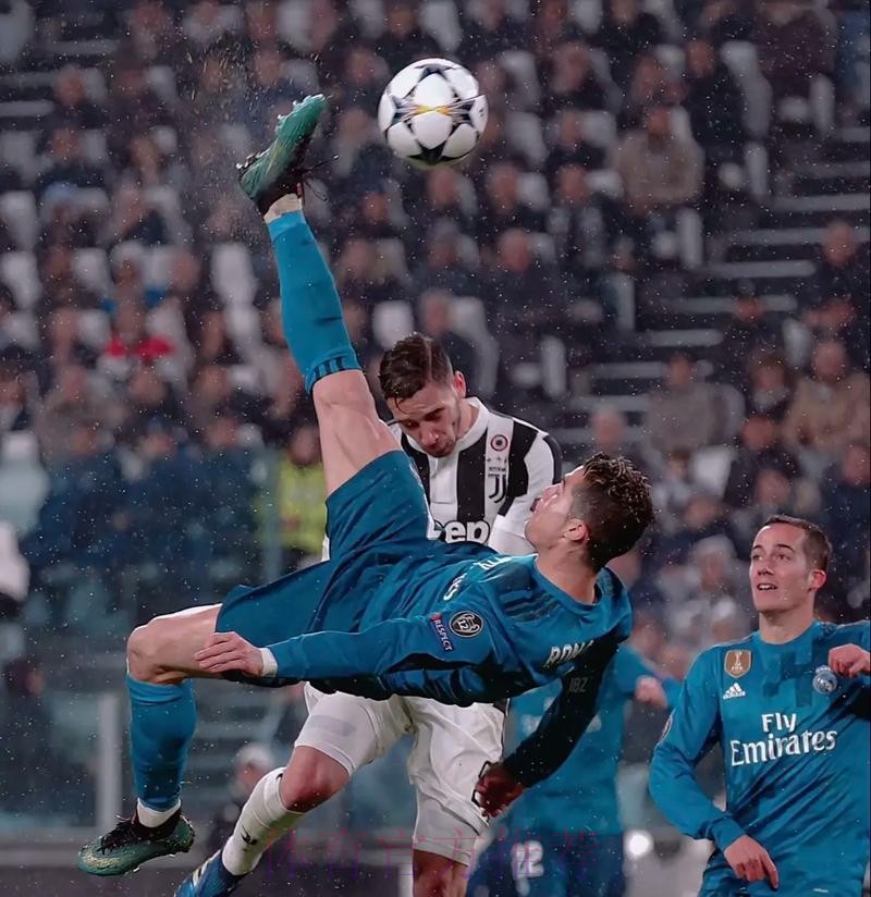 泪目！C罗40岁依然能飞 第96分钟超级倒钩看呆队友 梦回7年前巅峰