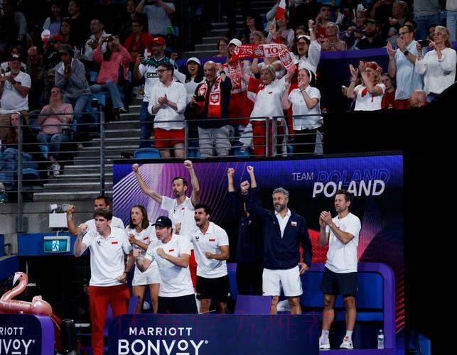 波兰队首夺联合杯冠军 波兰队首夺联合杯冠军